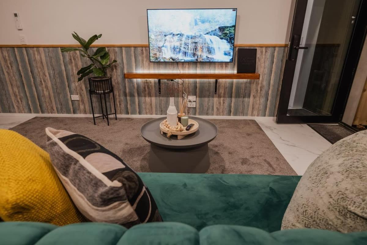 Casino Luxury Suite City Centre - Sleeps 5 Christchurch Zewnętrze zdjęcie